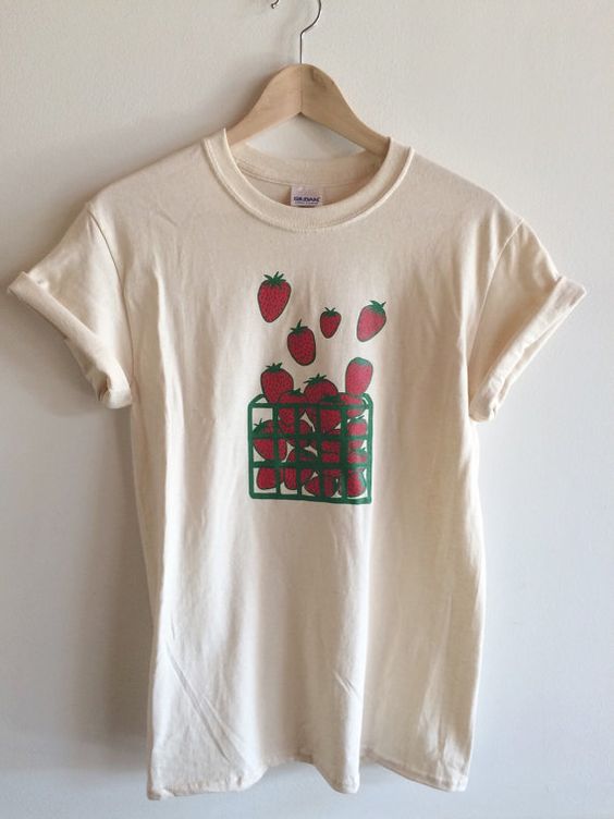 Strawberry Screen Print Garden T-Shirt EC01